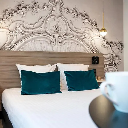 Nemea Paris Aparthotel 4*