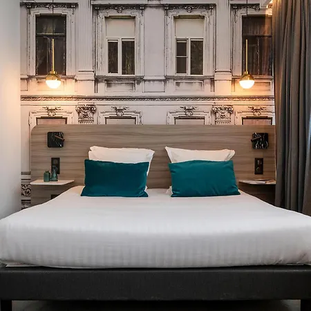 Néméa Paris Appart hôtel 4*