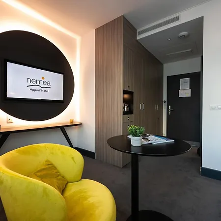 Nemea Paris Aparthotel Levallois-Perret