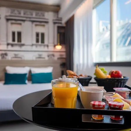 Néméa Paris 4* Levallois-Perret